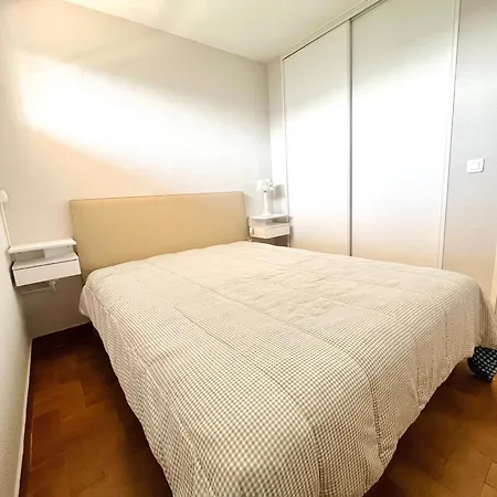 T2 Avec Terrasse Et Parking - 200m - Fr-1-309-478 Апартаменты *